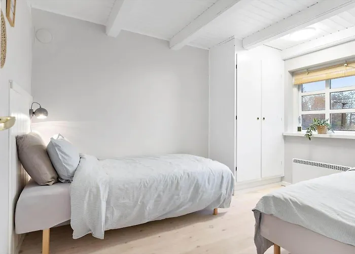 Дом отдыха 10077-ulfborg-graemvej-89 *